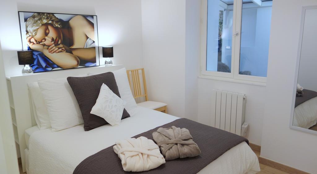 Arles' Haven - Le Loft Du Centre Apartment Luaran gambar